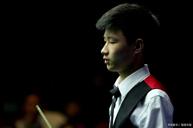 与中场的控 与中场的控