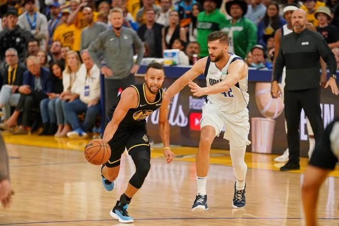 二点球与反 二点球与反